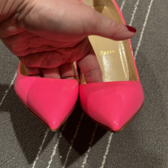 Christian Louboutin So Kate size 37 in pink patent color - Picture 6 of 9